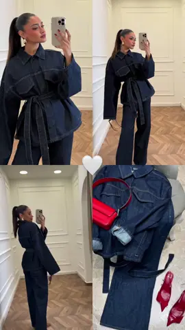 Full jeans trend 2025 🤍✨ Prix :12000da                                       Taille : XS ( fillette de 14 15 ans )        S:36 M:38                                    #tendance #2025 #explore #trendingvideo #algeria #شعب_الصيني_ماله_حل😂😂 #outfit #classy 