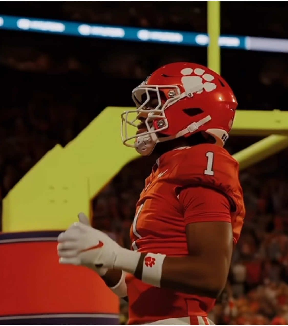 My edits get no likes I’m tired#nfl #football #edit #fyp 