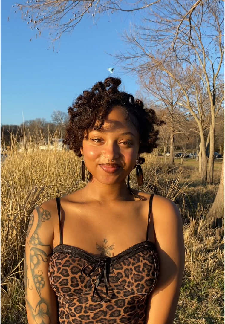 feelin real betty boop today #fyp #earthyblackgirl #earthyaesthetic #blackwomanlocs #locjourney #protectivestyles #explore #neosoul 