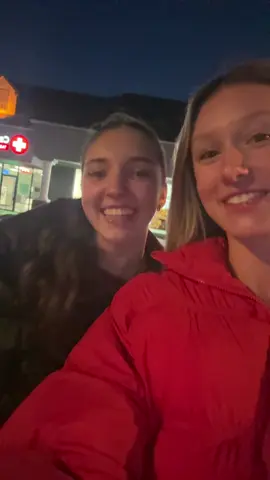 night out w tay!! #guesswhereweare @Taylor 