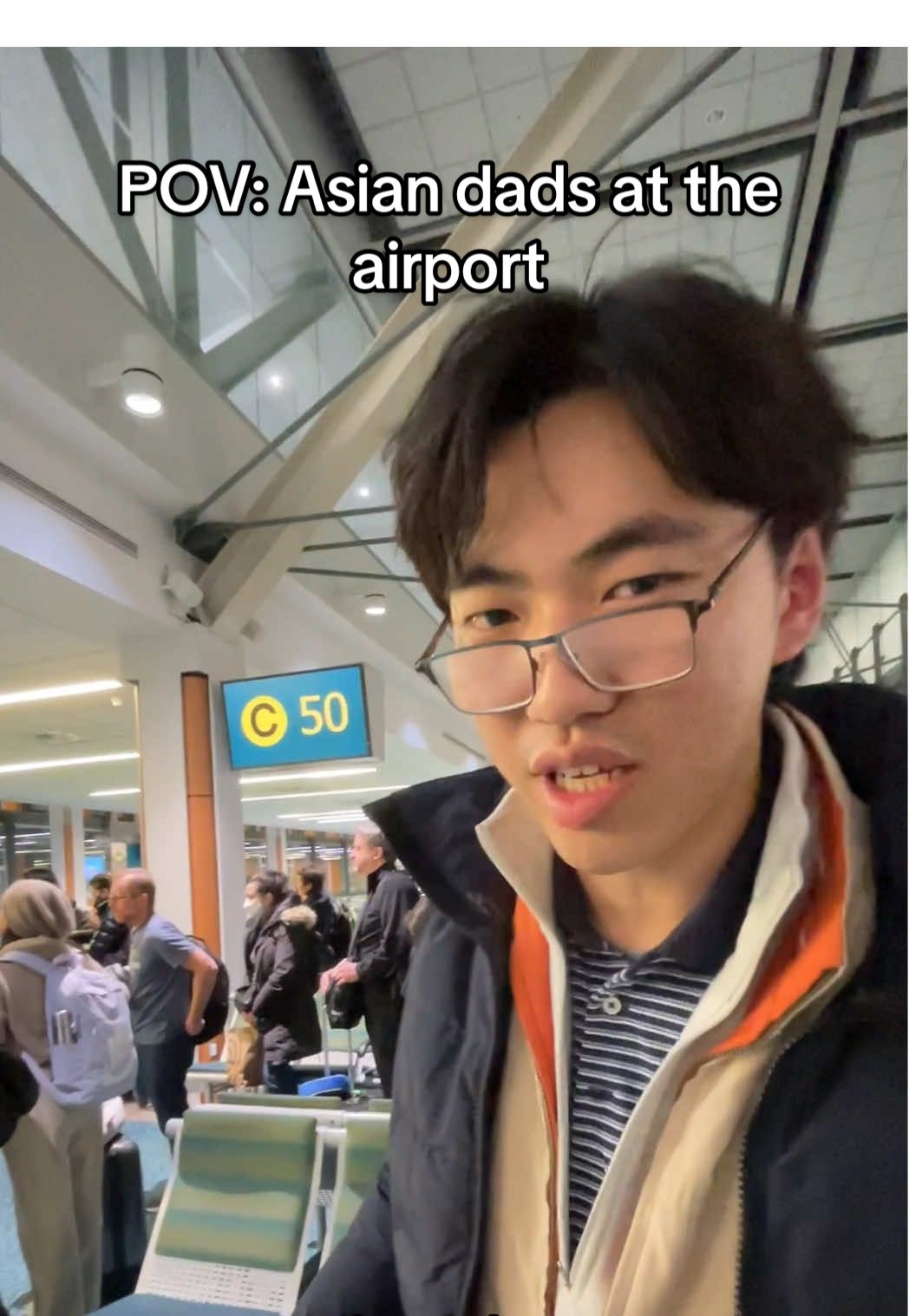 What’s the goat airport snack? 🤔 #growingupasian #comedyskit #asiancomedy #chinesedad 