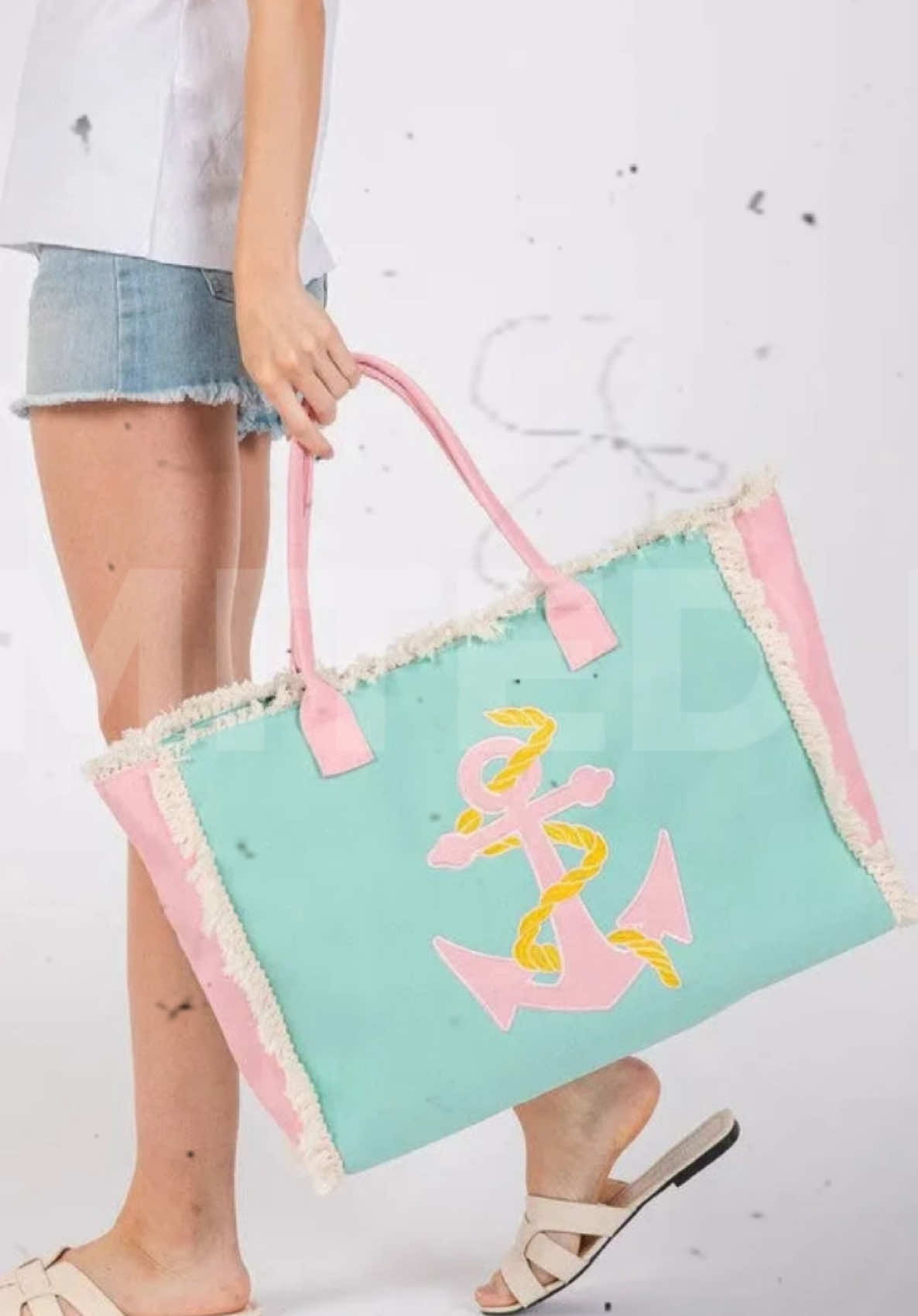 ✨ Set Sail in Style! ⚓ Make waves with our Anchor Fringe Oversize Fashion Tote – the perfect blend of fashion and function! 🌊 Spacious, stylish, and ready for all your adventures. 👜💙 👉 Shop now: Jessiz Boutique TikTok Shop #JessizBoutique #FashionTote #BeachVibes #StylishAndFunctional