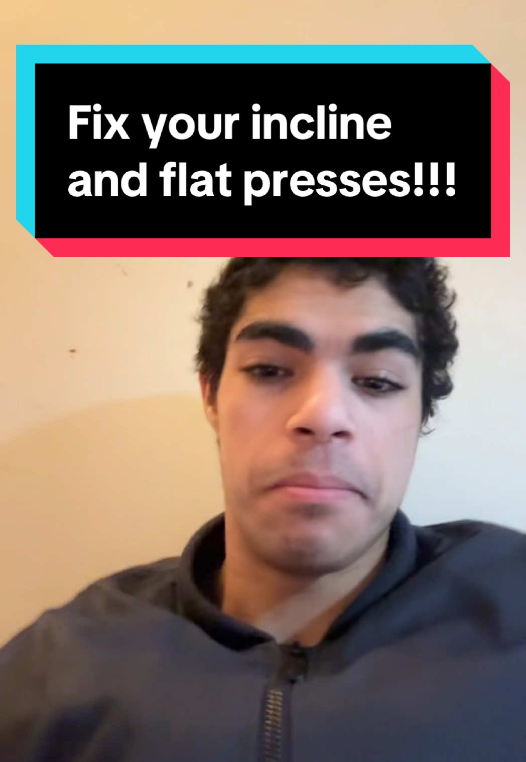 Most flat presses bias upper pecs and most incline presses bias mid to lower pec #greenscreenvideo #yotalks #gym #bodybuilding #hypertrophy 