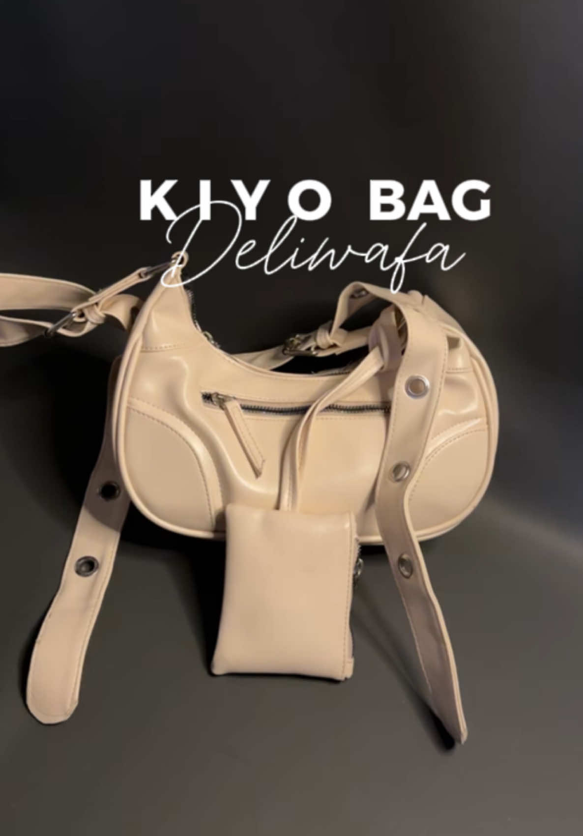 Bener2 ya deliwafa bikin aku checkout tas yg sama 2x😭😍🥰❤️ #tas #taswanita #tasmurah #tasselempang #taskiyobag #shoulderbag #handbag #deliwafastore #kiyobag 