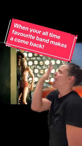 I have waited 25 years for this announcement…. 5ive is back baby!!!! my all time most favourite boy band, I went to their concert as an 11 year okd girl and missed most of it as I was being seen by paramedics as I was hyperventilating. Clearly I still dont have my shit together as a 36 year old. @Scott Robinson @ΔBZ @ritchieneville @Five  #greenscreenvideo 