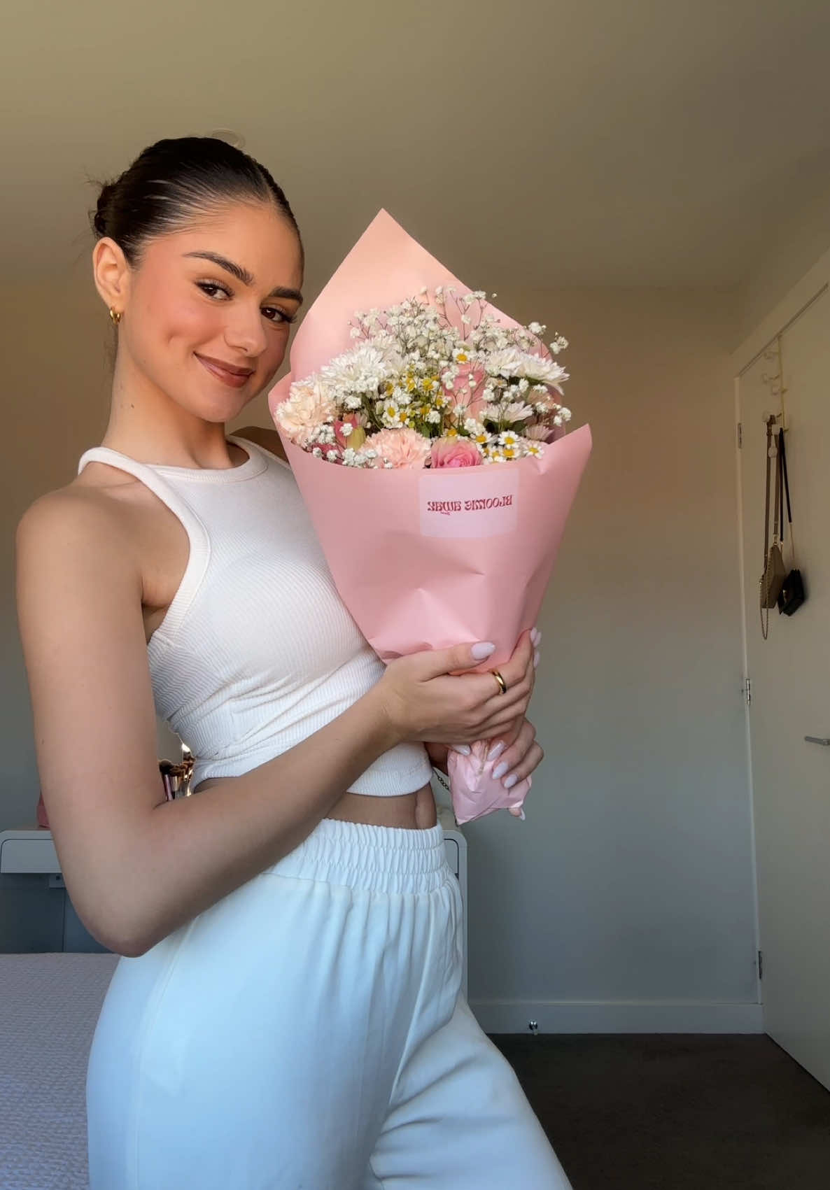 From @bloomieaway on IG 🩷🌸🌷
