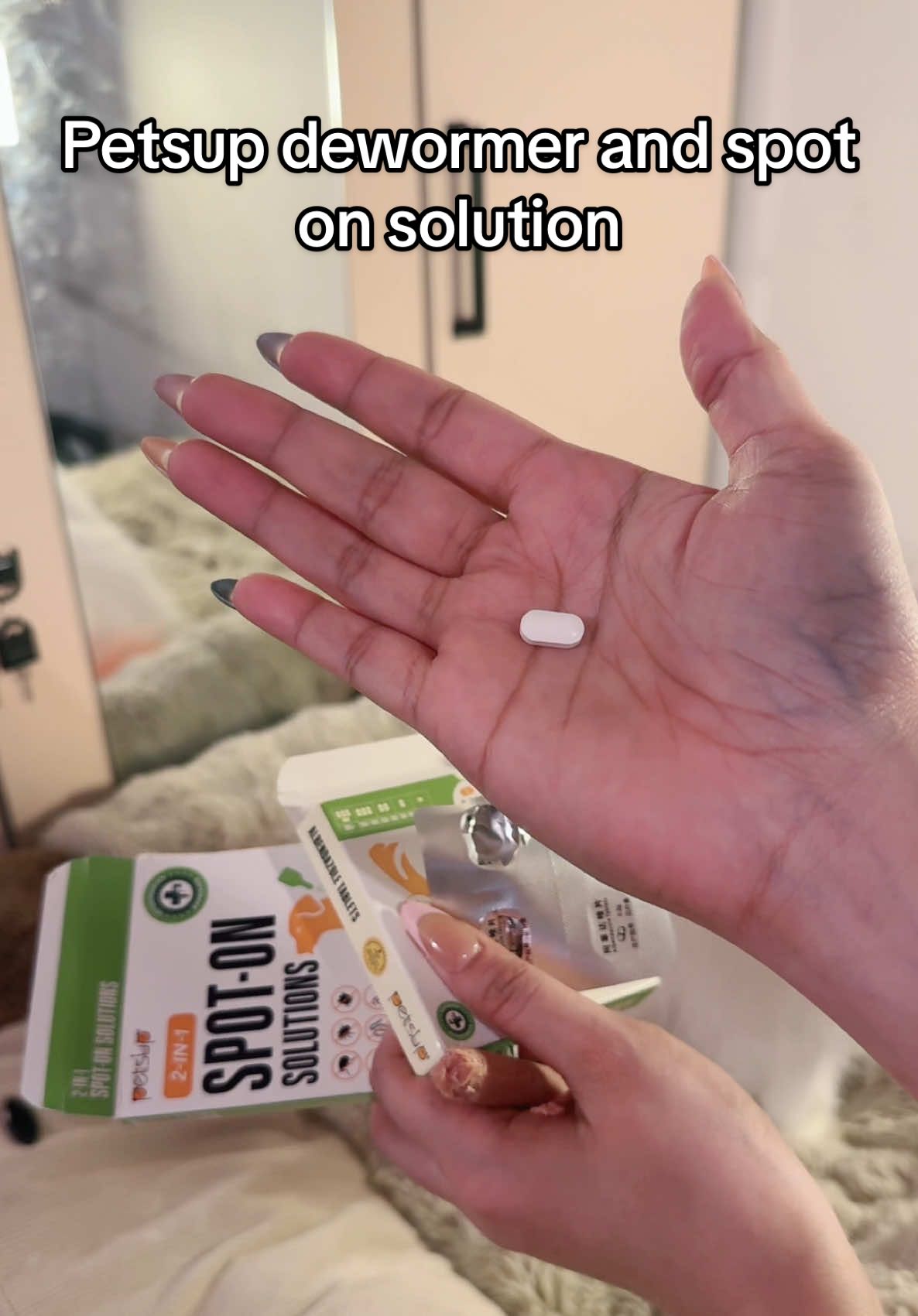 Mas effective to kesa sa iniinom or yung liquid dewormer para samin 🥰