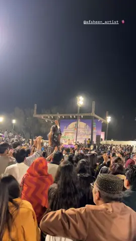 Dream come true to see Ma'am perform live! Her energy was infectious, I just couldn't stop myself from dancing.....😭🫂🥹💗 #abidaparveen #publicschool