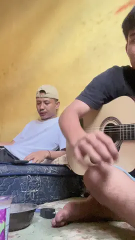 Kejam adik #lagukerinci #kerinci_jambi_indonesia #ingkar #coverlagukerinci #gitar 