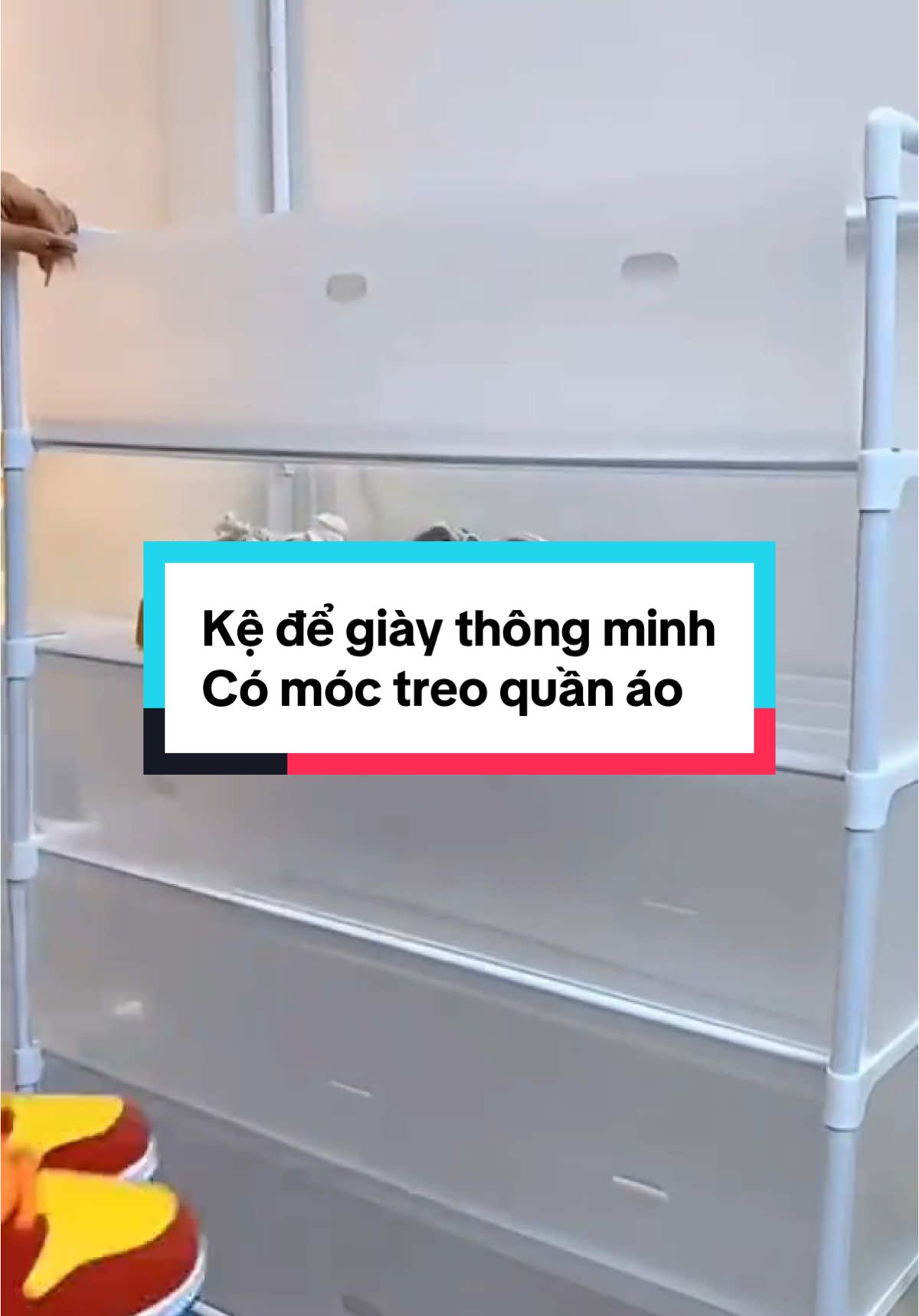 Kệ để giày thông minh Có móc treo quần áo #giadungso247 #giadungtienich #giadungviet #giadungthongminh #giadung #giadungtienloi 
