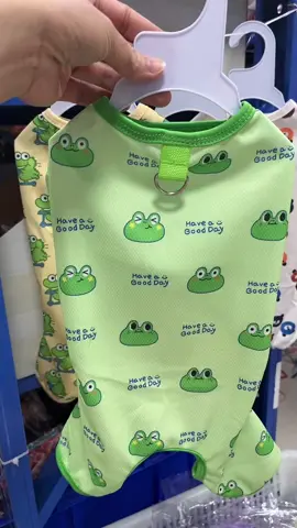 Ooh,super cute four legged clothes for small medium big dogs and cats.