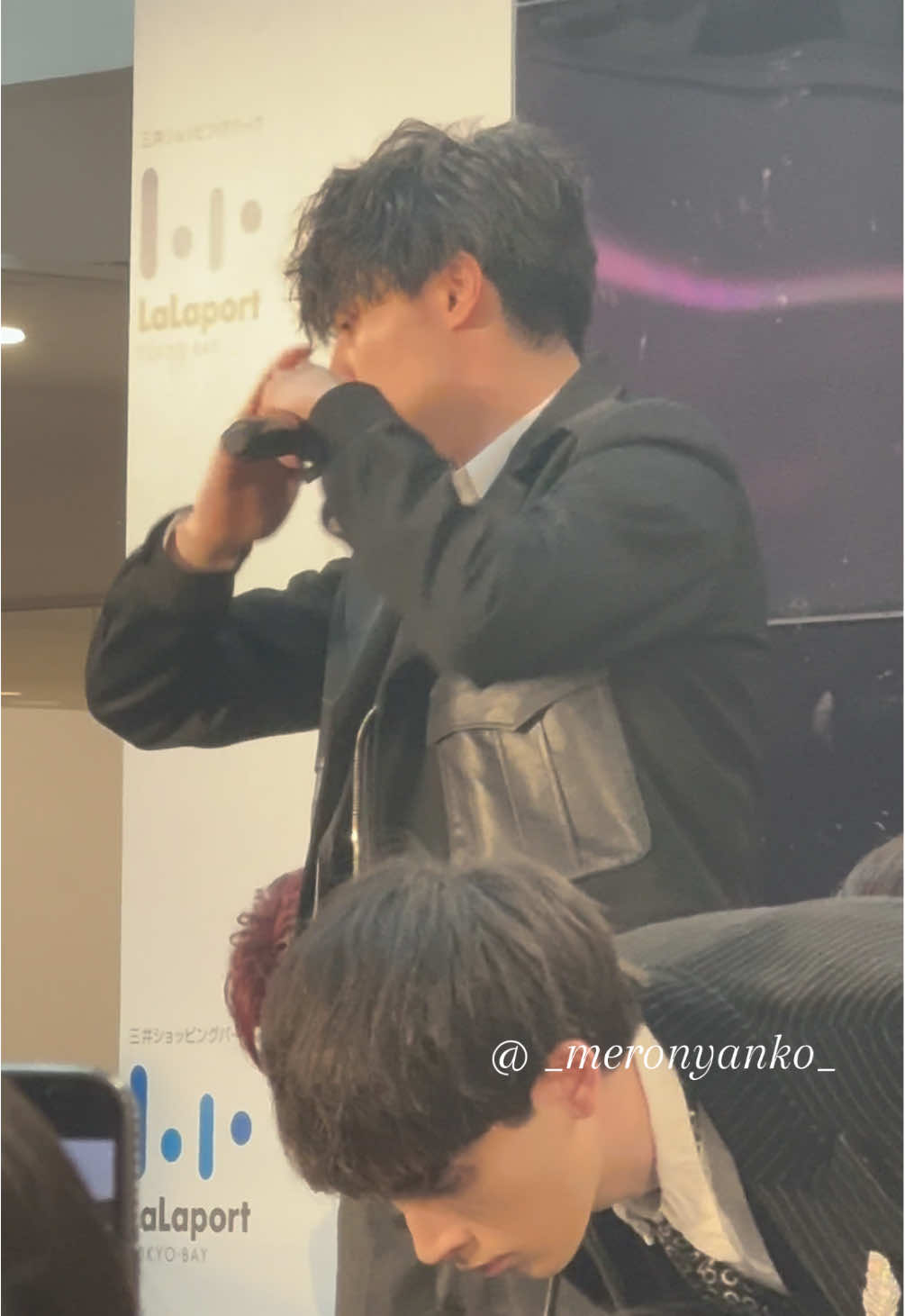 SUPER★DRAGON Major 3rd Single 『Dreamland』松村和哉📸 ｢目を閉じて｣の和哉くんかっこいい😼⭐️ @池田彪馬/HYOMA IKEDA くんが1人だけ衣装が白なのも彪馬様すぎて天才➰ #SD_Dreamland #松村和哉  #superdragon #スパドラ #Dreamland #池田彪馬 