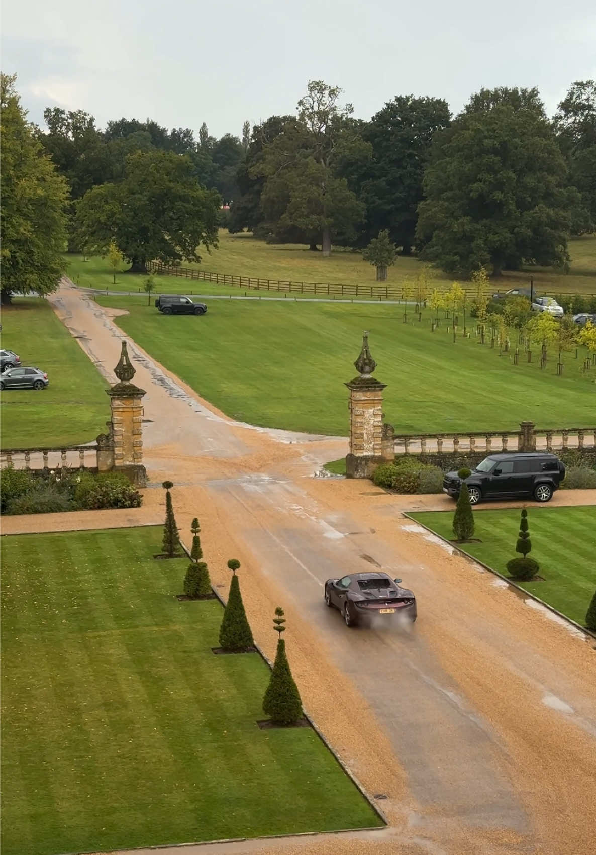 British Countryside aesthetics 🍃 #britishcountryside #britishcountrysideaesthetic #aesthetics #britishstyle #thecotswolds #estellemanor #oldmoneyaesthetic #oldmoneylifestyle #oldmoneystyle #ferrari #prancinghorse #ferrari458 