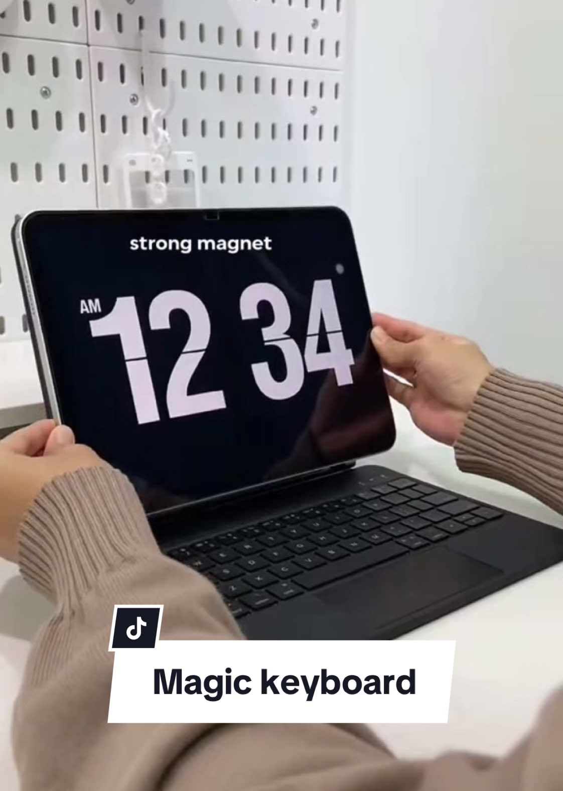 Magic Keyboard biến ipad của bạn thành một chiếc máy tính trong vòng 30s #quy #goojodoq #magickeyboard #magickeyboardgoojodoq #tiktokviral #xuhuong 