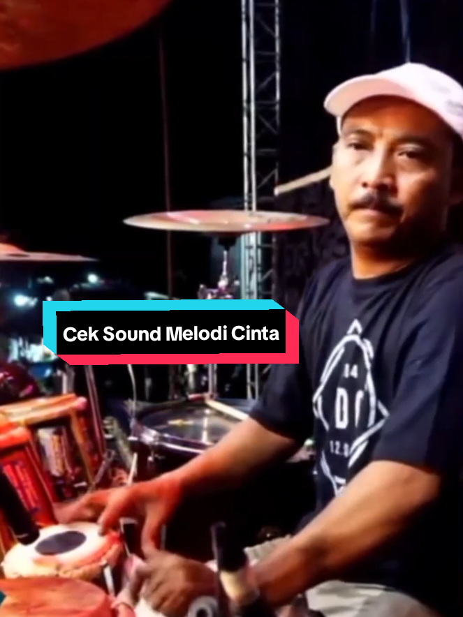🗿 Kang up Cek Sound yg Enak , Oke Iki bolo.  #cakmet #kyageng #cakmetagengmusic #cakmetnewpallapa #melodicinta #ceksound #dangdut #koplo #dhehanaudio #dzenmedia #fastlighting  #storykyagengmusic 