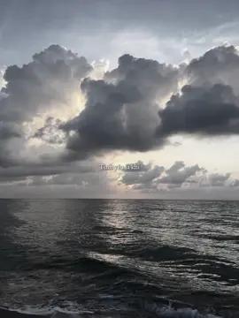 Tình yêu là khi ta biết cho đi... #CoKhongCanCanKhongCo #NhacHayMoiNgay #fyp 