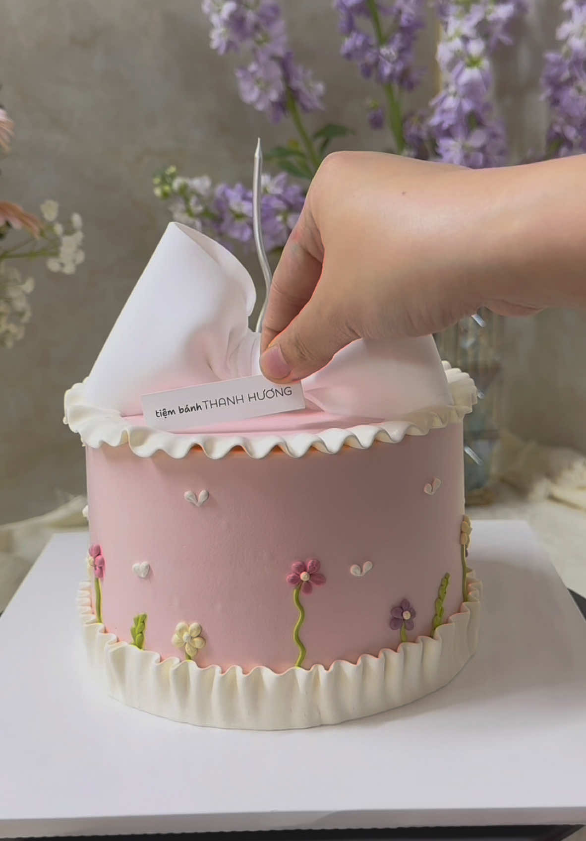 Có cô nàng nào phải lòng em nó không ạ 💓💓💓 dịu dàng, xinh xắn gì đâu #xuhuongtiktok #tiembanhthanhhuong #banhdethuong #banhsinhnhat #xuhuong #banhngon 