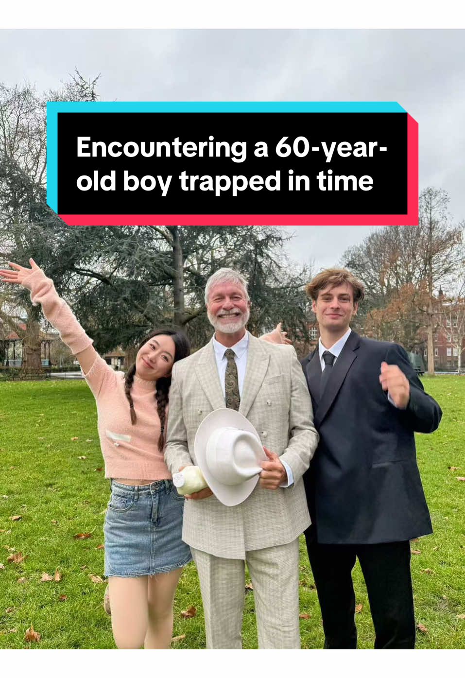 Even as his memories fade, his love for him remains unshaken #qingqingintheuk #lucyinuk #fyp #fypシ #takeavedio #handsome #guy #boy #man #mytype #londonlife #schoollife #learningenglish #street #challege #dayinmylife #pickuplines #romantic #sweet #youth #memories #daddy #alzheimer #patient #son #father #dad #fatherandson 