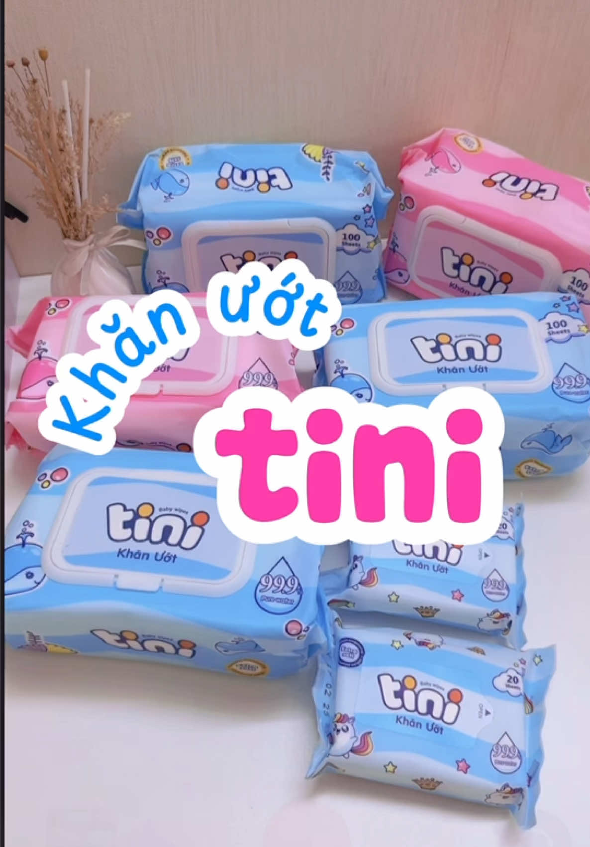 Dịu êm cho bé - Tình yêu từ mẹ! cùng khăn ướt Tini chăm sóc con iu gói gọn sạch êm nha #nanotissue #khanuottini #khangiaynano #mebe #giấyướt #khănướt #mebe #chamsocconyeu 