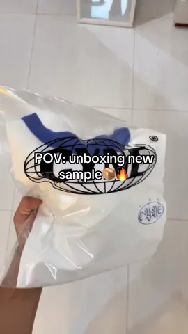 New sample came in, cop or drop? #sample #streetwearbrand #viralclothingbrand #indonesianbrand #clothingbrand #streetwear #tiktokbrand #indonesianstreetwear 