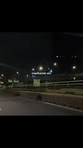 pergilah, temukan dia yang kau sebut bahagia.
