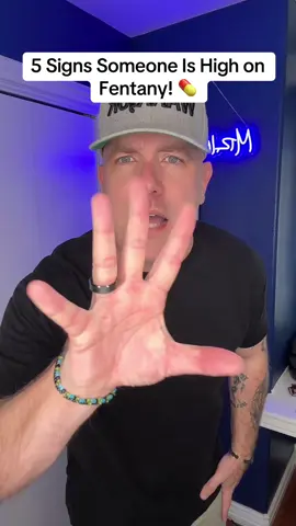 Top five signs someone is using it and is high on it, I share for educational purposes only! Want help? Sunflower sober Link in bio ⬆️ sunflowersober.com this is amazing to use if you are getting sober! @Sunflower Sober download today on iOS or Google and get real support! Brought to you by those in recovery for those who still struggle! You got this one day at a time! #sunflowersober #facts #EduTok #struggle #notalone #addiction #addictionrecovery #addictionawareness #addict #addicted #recovery #sober #sobriety #bamf #hope #Love #kindness #fentanylawareness #fentanylkills #signs #sign 