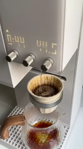 اكسبلوم جهاز التقطير الذاتي من @Specialty Hub                                                                 كود الخصم (A7)🤍✨.                                       #explore #coffee #fypシ゚ 
