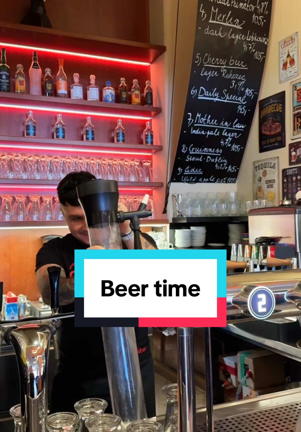 🍻 tag your beer friend! #fatcat #beertower #prague #beertime #beerposter #praguefood #fyp #foryoupage #trends 