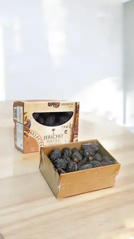 Kurma medjoul / medjool jumbo ukuran 1 kg #kurma #kurmamedjool #kurmapremium #kurmajericho 