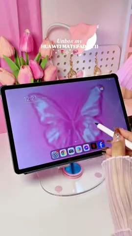 Got my Huawei Matepad SE 11😍✨. #huaweimatepadse #huawei #huaweimatepad #fyp #foryou #viral 