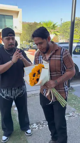 esos si son compas @Adrian Flores 🌹  @HectorNavarreteoficial @Victor Navarrete vol.2 @Memo Navarrete 