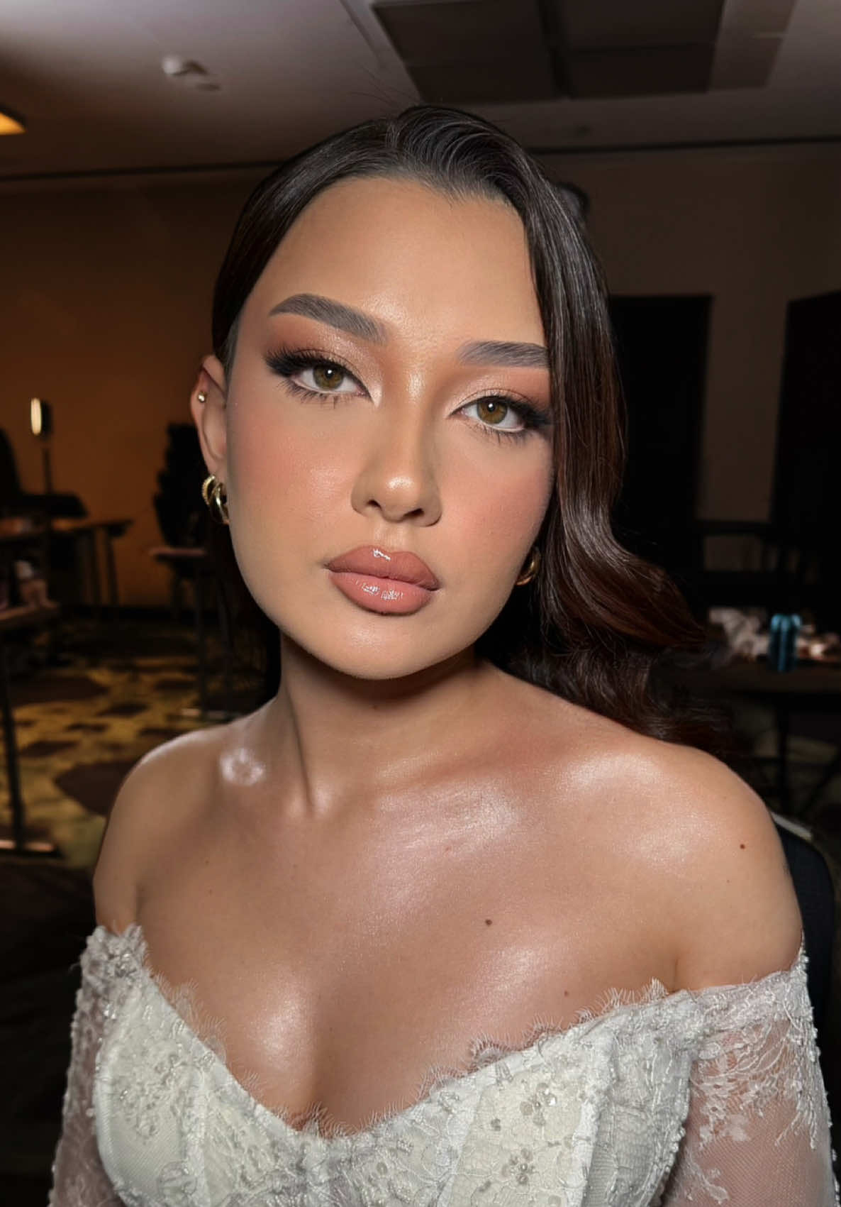 “Second look from my makeup workshop! ✨ What do you think? 😍 #workshop #makeupworkshop  #makeuptutorial #vienna 