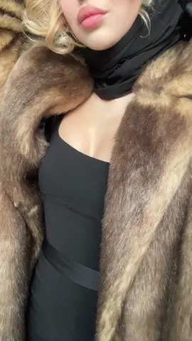 outfit check 