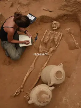 a dream...  #represent #trend #fy #fyp #archeology #study #historystudent #archeologist #school #university #uni #arthistory #art #dreamjob #dreamlife #CapCut @★Flo 