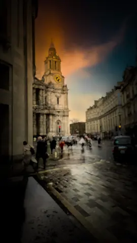 #travel #fyp #traveltiktok #london #streets #londonlife #bestdestinations #citys #stpaulscathedral 