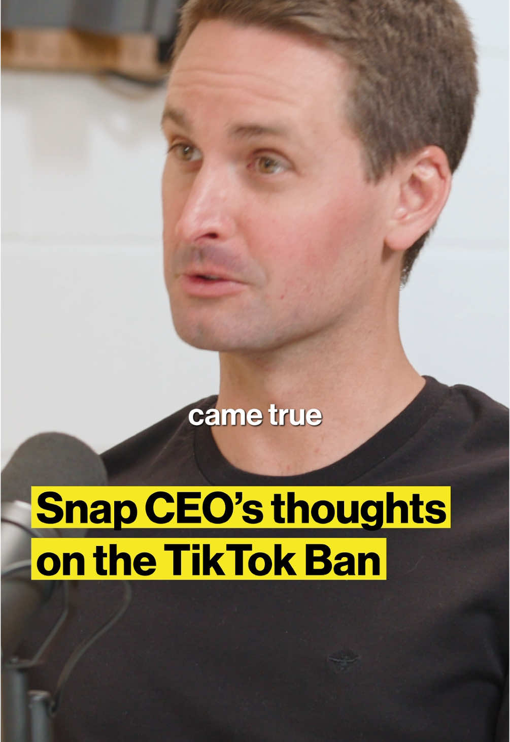 Snap CEO Evan Spiegel sat down with us to talk about the TikTok ban, the future of Snap, and how they’re innovating with wearables and AI. Full episode on YouTube and Spotify 🙌🏻 🙌🏽