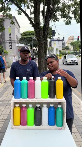 Jogo da garrafa acerte as cores #desafio #jogo #brincadeira #desafiotiktok #jogodagarrafa 