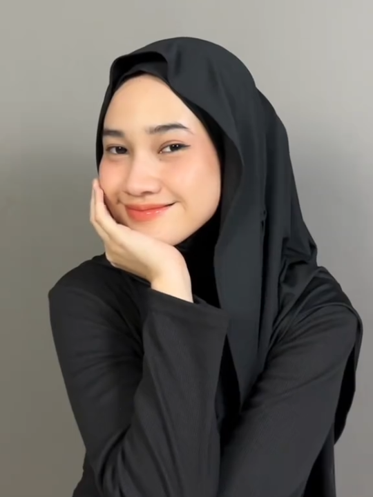 pashmina instan bikin kamu tambah cantik ka #pashmina #pashminainstan #hijabinstan #kerudunginstant #affiliate #fyp 