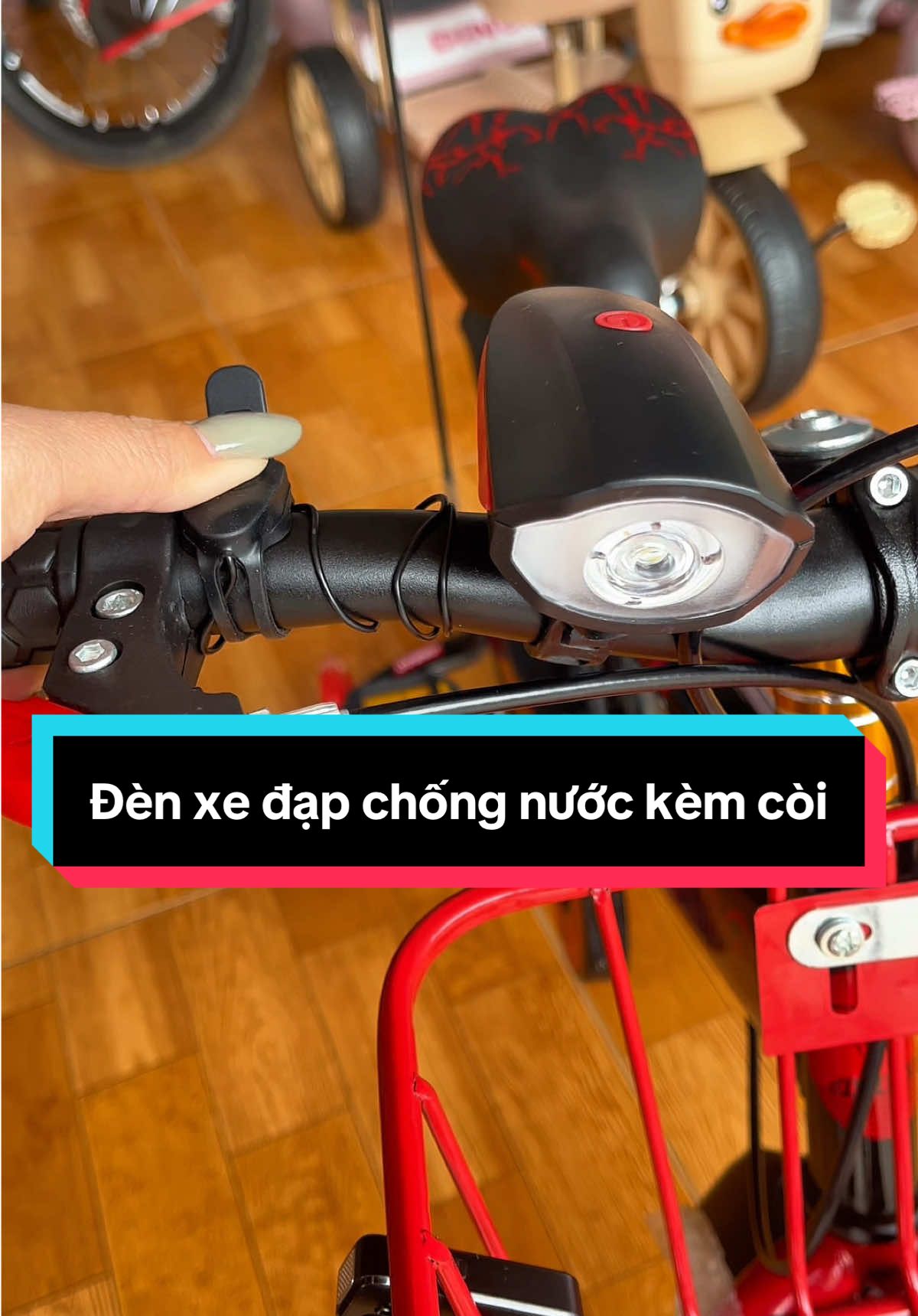 Đèn xe đạp chống nước, kèm còi sử dụng pin sạc có kèm cáp sạc type C. #denxedapsieusang #denxedapchongnuoc #denxedapkethopcoi #xuhuong 