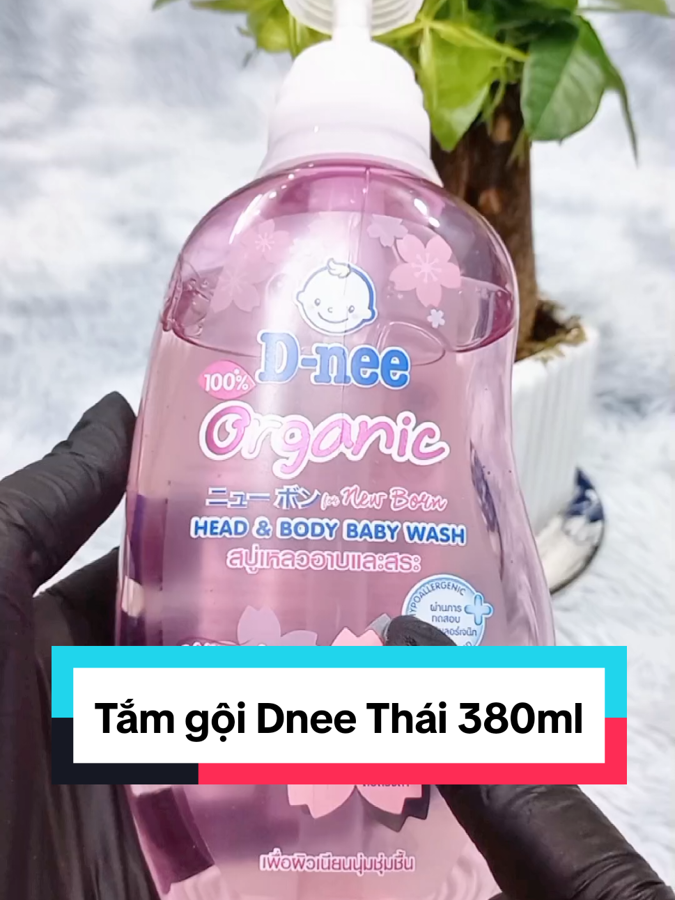 Sữa tắm gội cho bé Dnee Thái 380ml, hương thơm bám lâu. Xài rất OK cho bé từ 0tuổi. #hangthai #dnee #dneethailand #suatamchobe #suatamthomlau #tambe #viral 