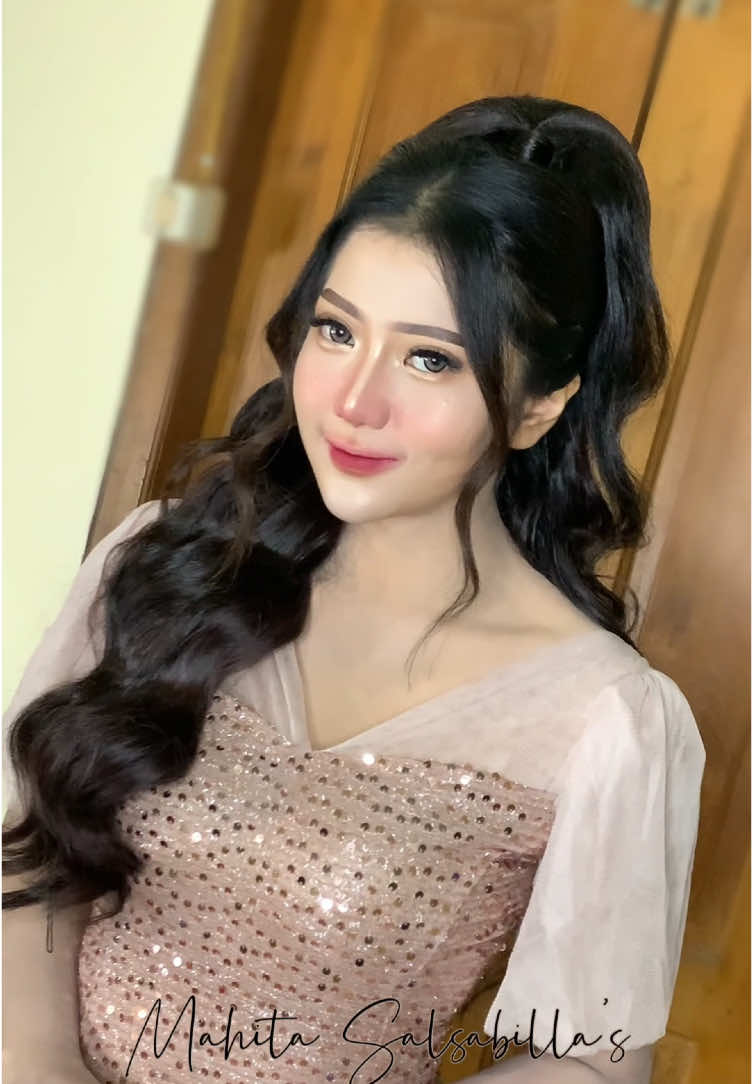 Mahita’s Sweet birthday 🎉  #fyppppppppppppppppppppppp #makeup #muasolo #hairdosolo #hairdojogja #muajogja #hairstylistsoftiktok 