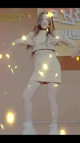 blackpink💃 . . . . . . . . #lisa #blackpink #koreangirldance #beautifull #beautifull #dancer #koreangirl 