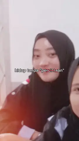 santay aja dlu 😄