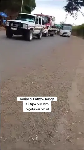 Innocent Western Highlanders buses burnt and wind screen smash in Goroka #papuanewguinea 