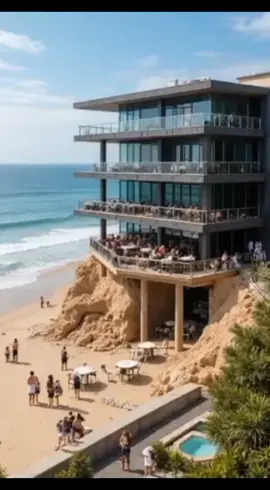 Beach House demolition in New York City #demolition #demolitionclips #demolitionhouse #demolitionreconstruction #newyorkcity 