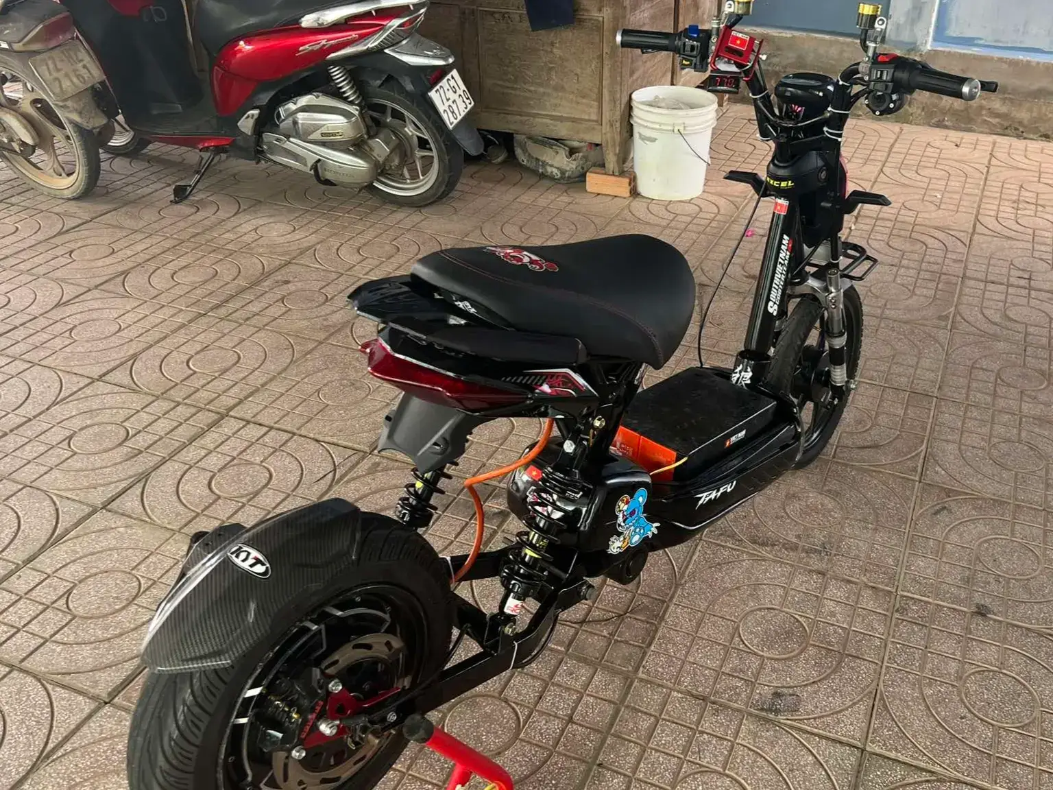 hết ảnh ròi lấy đỡ ảnh cũ 😀🙃#xediendo #xedien #story #xuhuongtiktok #m133dokieng❤️‍ #m133dokieng 