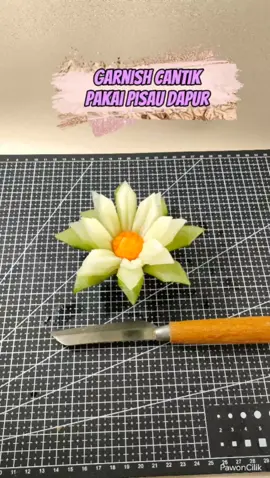 MEMBUAT GARNISH DENGAN PISAU DAPUR #pawoncilik #garnishsimple #garnishsederhana #idegarnish #garnishtumpeng #belajargarnish #garnishpemula #garnistimun #garnishbunga #garnish #fyp #garnishingideas #fypシ゚ #fypage #fyppppppppppppppppppppppp 