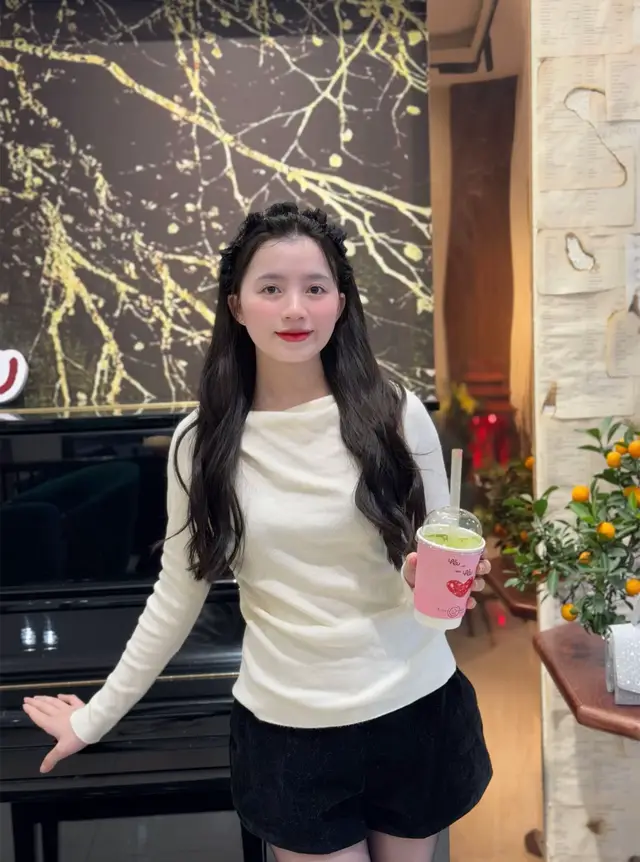 Hệ điều hành nhõng nhẽo🫠 #duongthibong2002 @ngủ toàn nhắm mắt👀🌾 