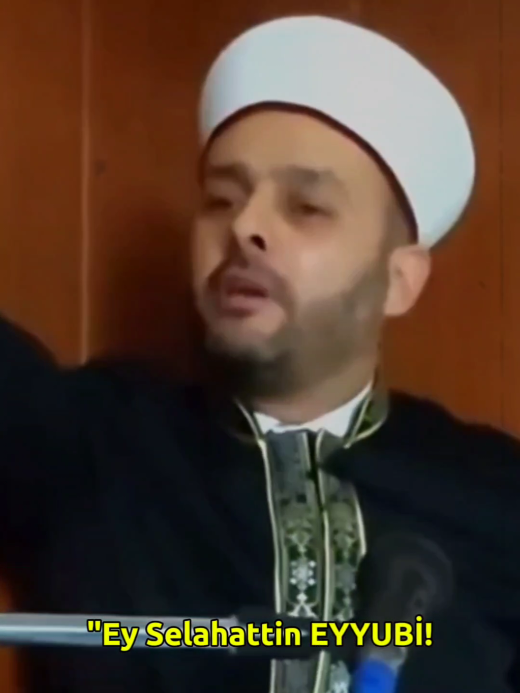 Halil komakci - Sabah namazını camiide kılmak... #sabahnamazı #camii #halilkonakçıhocamız #fypp #fyppp #fyp 