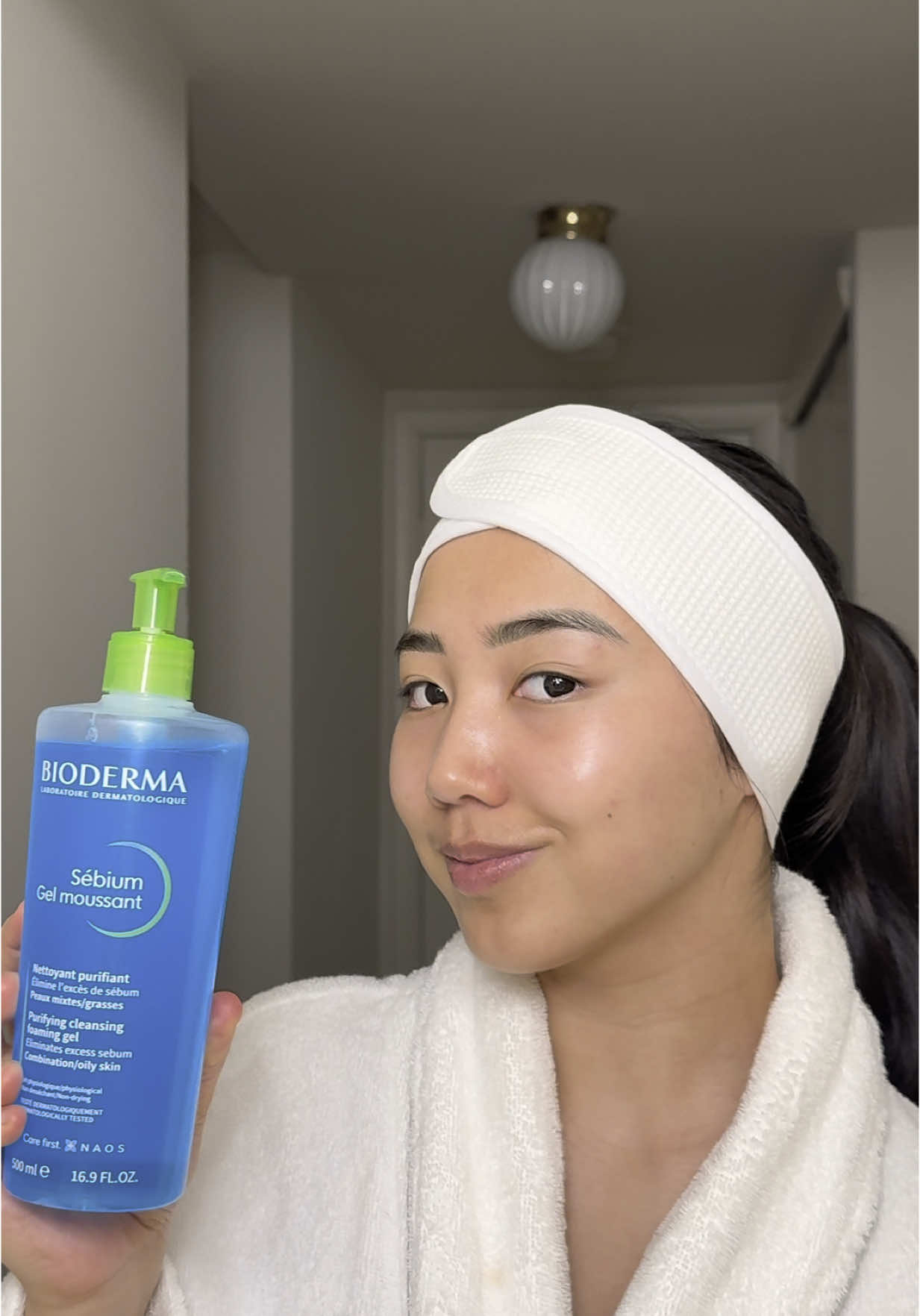 @BIODERMA USA  I’ve been using Bioderma Sébium Gel Moussant for a year and a half now, and this is already my third bottle! 🧴🤍 Safe to say, it’s a staple in my routine. It cleanses without stripping, keeps my skin fresh, and works perfectly for oily/combination skin. Definitely a keeper! ✨ #bioderma #sebiumgelmoussant #skincareroutine #cleansingsolution #oilyskin #combinationskin #gentlecleanser #faceroutine #ugccreator #ugcskincare #skincarelover #freshskin #healthyskin #dailycleanser #skincarestaple